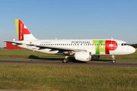 CS-TTD @ ELLX - taxying to the active - by Friedrich Becker