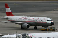 OE-LBP @ LOWW - Vienna Airport