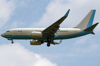 HL8222 @ VIE - Korean Air