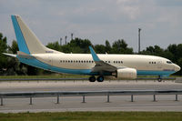 HL8222 @ VIE - Korean Air