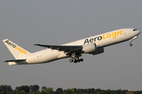 D-AALF @ VIE - AeroLogic