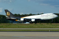 N570UP @ CGN - visitor - by Wolfgang Zilske