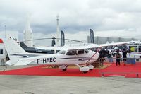 F-HAEC @ LFPB - Cessna 172 S Skyhawk SP at the Aerosalon 2011, Paris - by Ingo Warnecke