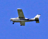 N34224 @ EEN - Heading North, East of Keene, NH - by Ron Yantiss