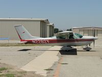 N2262Y @ CNO - Taxiing back after landing - by Helicopterfriend