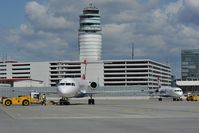 OE-LFQ @ LOWW - Austrian Arrows Fokker 70 - by Dietmar Schreiber - VAP