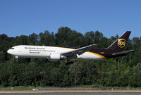 N319UP @ BFI - On finals to BFI - by Duncan Kirk