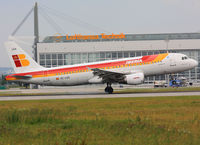 EC-LEA @ EDDM - ........ - by Roland Aigner