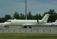 RA-67218 @ LOWW - Kolavia Challenger 850 RA-67218