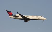 N8971A @ DTW - Pinnacle CRJ - by Florida Metal