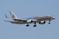 N637AM @ DFW - American Airlines landing at DFW Airport.