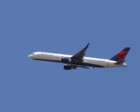 N536US - Going @ ~3,500 feet to a landing at JFK
