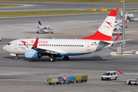 OE-LNN @ VIE - Austrian Airlines - by Chris Jilli