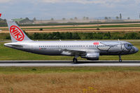 OE-LEG @ VIE - NIKI - by Chris Jilli