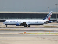 EI-DBG @ BCN - Arrival on Barcelona Airport - by Willem Goebel