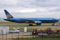 VN-A142 @ FRA - Vietnam Airlines