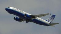 N477UA @ KLAX - United Airlines old colors