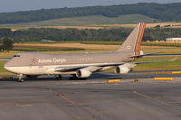 HL7604 @ VIE - Asiana Cargo - by Chris Jilli