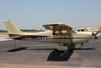 N8227T @ KSWI - KSWI/SWI - by Nick Dean