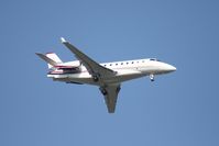 N726QS @ MCO - Net Jets G200