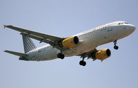 EC-JSY @ GCRR - Airbus A320-214 - by J. Thoma