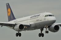 D-AILM @ LOWW - Lufthansa Airbus 319 - by Dietmar Schreiber - VAP