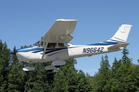 N96642 @ 3W5 - Fly-in visitor - by Duncan Kirk