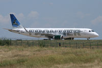 N175HQ @ DFW - At DFW Airport