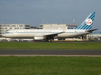 PH-BXA @ LFPG - Named Zwaan/Swan, c/n 198 was appointed as the retrojet of KLM in 12/2008. The livery selected was introduced by the Douglas DC.8 and Lockheed Electra in 1960