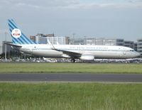 PH-BXA @ LFPG - c/n 198 is also fleet number XA-301. Configurated in a dual C/Y layout, the Swan can accomodate 171 guests
