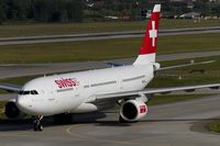 HB-IQA @ LSZH - taxying to the gate - by Friedrich Becker