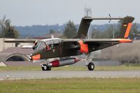 99 32 @ ETAD - decelerating after touchdown - by Friedrich Becker