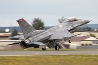 91-0351 @ ETAD - decelerating after touchdown - by Friedrich Becker