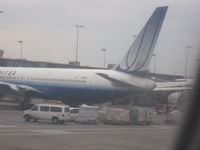 N648UA @ IAD - at iad - by christian maurer