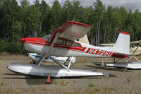 N4725U @ UUO - There's a floatplane base across the road - by Duncan Kirk