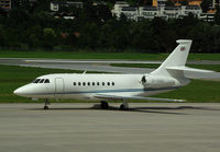 G-CGHI @ LOWI - Falcon 2000 - by Thomas Ranner
