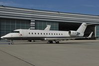 OE-IZZ @ LOWW - Regionaljet 850