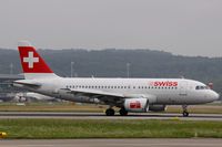 HB-IPT @ LSZH - ..... - by Martin Flock