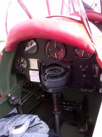 OO-TGM @ EBAW - Fly in.THE DE HAVILLAND SCHOOL OF FLYING n°9.Backseat. - by Robert Roggeman