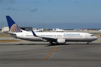 N33266 @ KSFO - KSFO/SFO - by Nick Dean