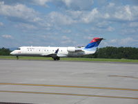 N686BR @ KCHO - CHO, VA - by Ronald Barker