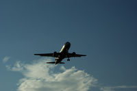 OE-LEG @ LOWW - Flyniki Airbus A320 - by Thomas Ranner