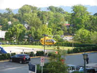 N385PH @ 8VA5 - UVA Hospital