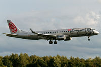 OE-IHB @ EDDR - on final RW27 - by Friedrich Becker