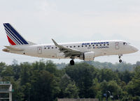 F-HBXD @ LSGG - Landing rwy 23 - by Shunn311