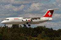 HB-IXT @ ELLX - on final RW24 - by Friedrich Becker