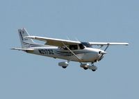 N2173Z @ DTN - Landing at Downtown Shreveport. - by paulp