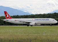 TC-JRN @ LSGG - Ready for take off rwy 23 - by Shunn311
