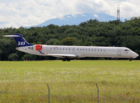 OY-KFA @ LSGG - Ready for take off rwy 23 - by Shunn311
