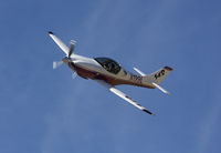 N199L @ RTS - flying low, turning left ! - by olivier Cortot